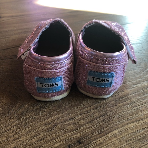 Toddler Toms - Picture 2 of 2